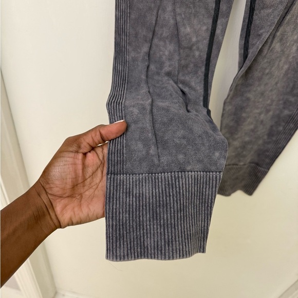 PINK ACTIVE / Ribbed Joggers/ Leggings Size M - Picture 3 of 6